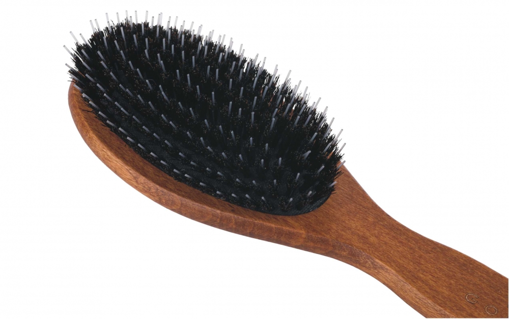 En hårbørste laget av hår fra villsvin for et glansfullt hår med lang rundende nylon gummi børster som stimulerer blodsirkulasjonen i hodebunnen. En fantastisk hårbørste av beste kvalitet.